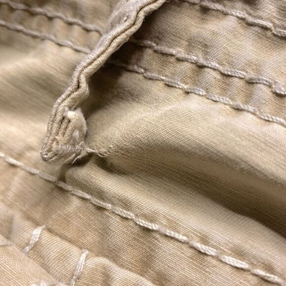 True Religion Tan Cargo Shorts for Men - Picture 5 of 7